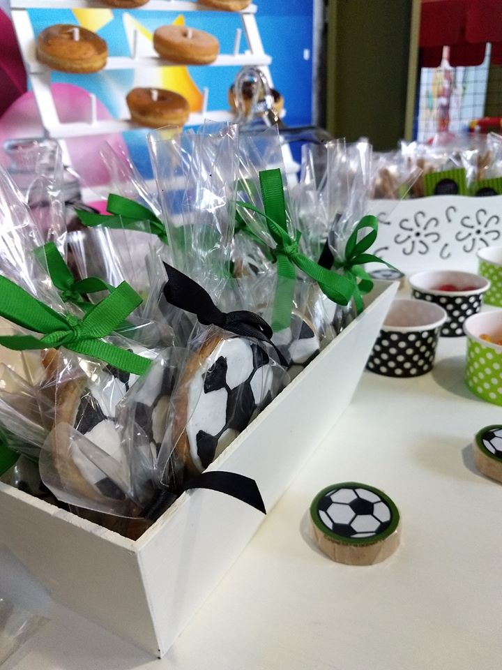 mesa de dulces de futbol